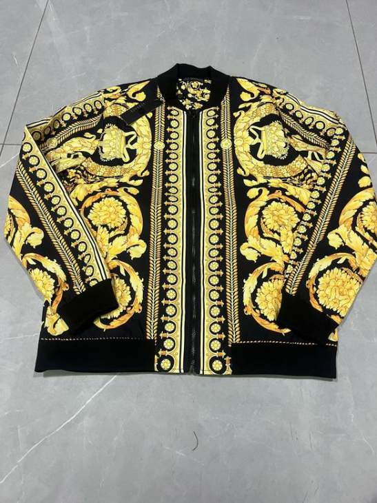 Picture of Versace Jackets _SKUVersaceM-3XLzon1829789